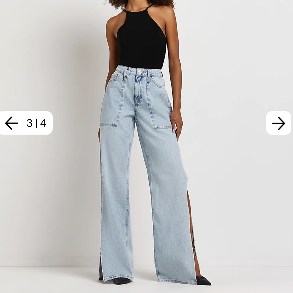 River Island Blue High Waisted Wide Split Leg Jeans — Size: US 2R/UK 6R/EUR 32R - Picture 2 of 3